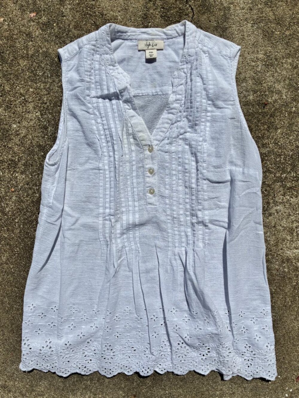 Style & Co Petite XL Sleeveless Blouse White Eyelet Embroidered Button Front